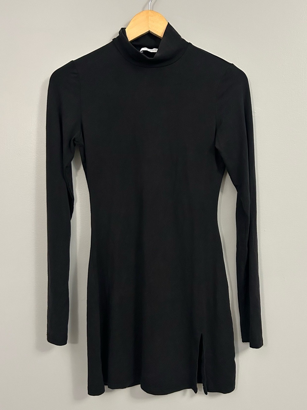 Made For Italic Classic Black Long-Sleeve Mock Neck Dress Slit Medium